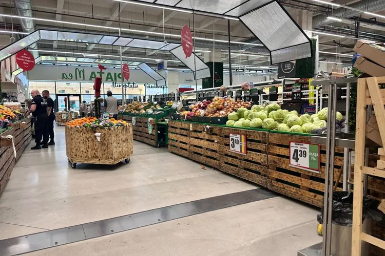 A început febra cumpărăturilor pentru Paști (sursa: ziaruldeiasi.ro)