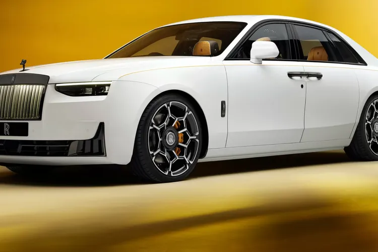 Rolls-Royce și Lamborghini pe străzile Iașiului. Cum s-a schimbat piața auto în România în 2026
