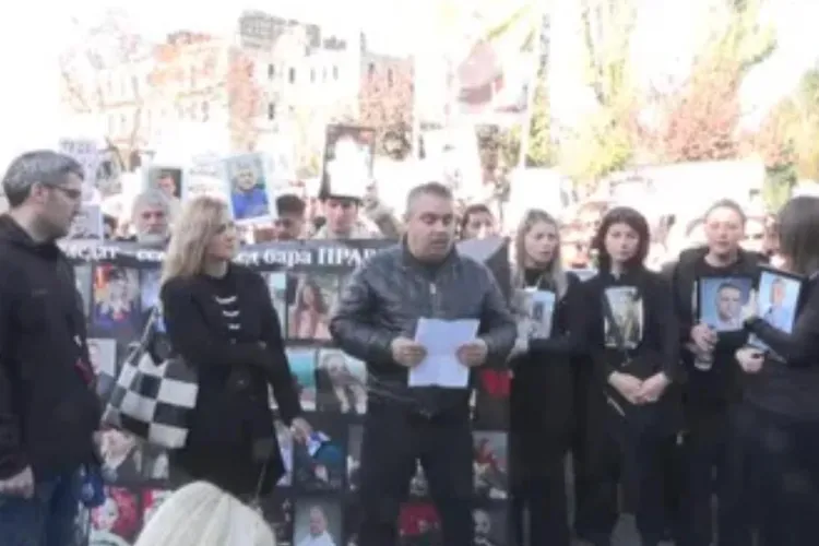 Manifestații masive la Skopje (sursa: telegrafi.com)