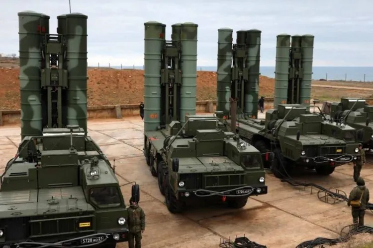 Ucrainenii au distrus un sistem rusesc de rachete S-400 de 1,2 miliarde de dolari Foto. Twitter