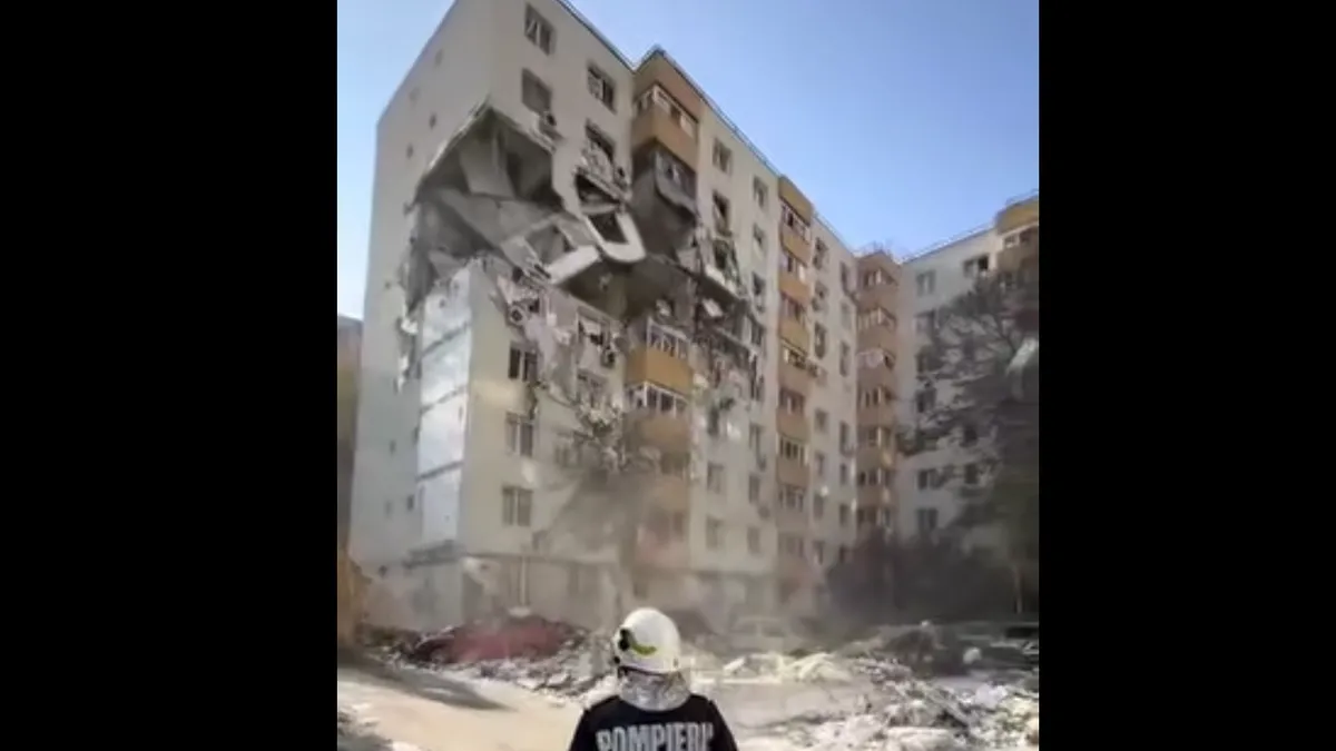 Explozie uriașă într-un bloc din Rahova: doi morți, 13 răniți (sursa: Facebook/Departamentul pentru Situaţii de Urgenţă)