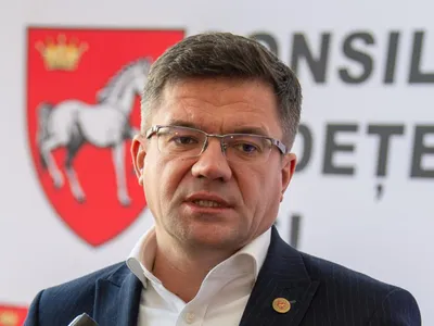 Dispută juridică pentru brandul ARCA (sursa: Facebook/Costel Alexe)