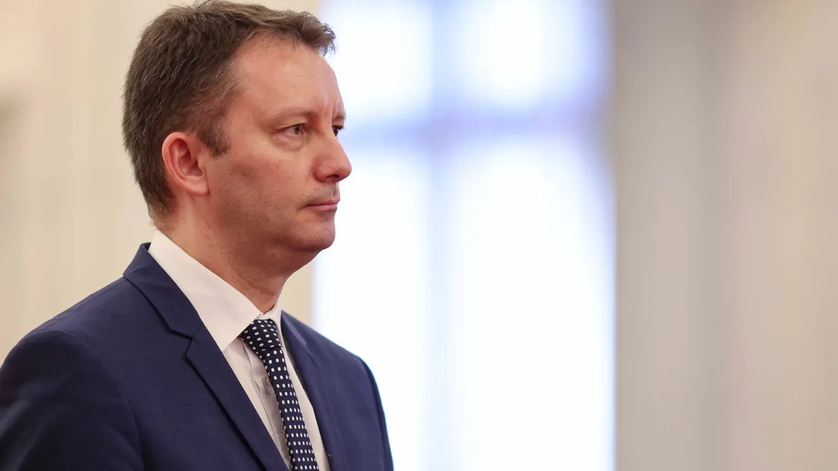 Fitch tocmai a dat un uriaș ajutor unui viitor guvern Mureșan