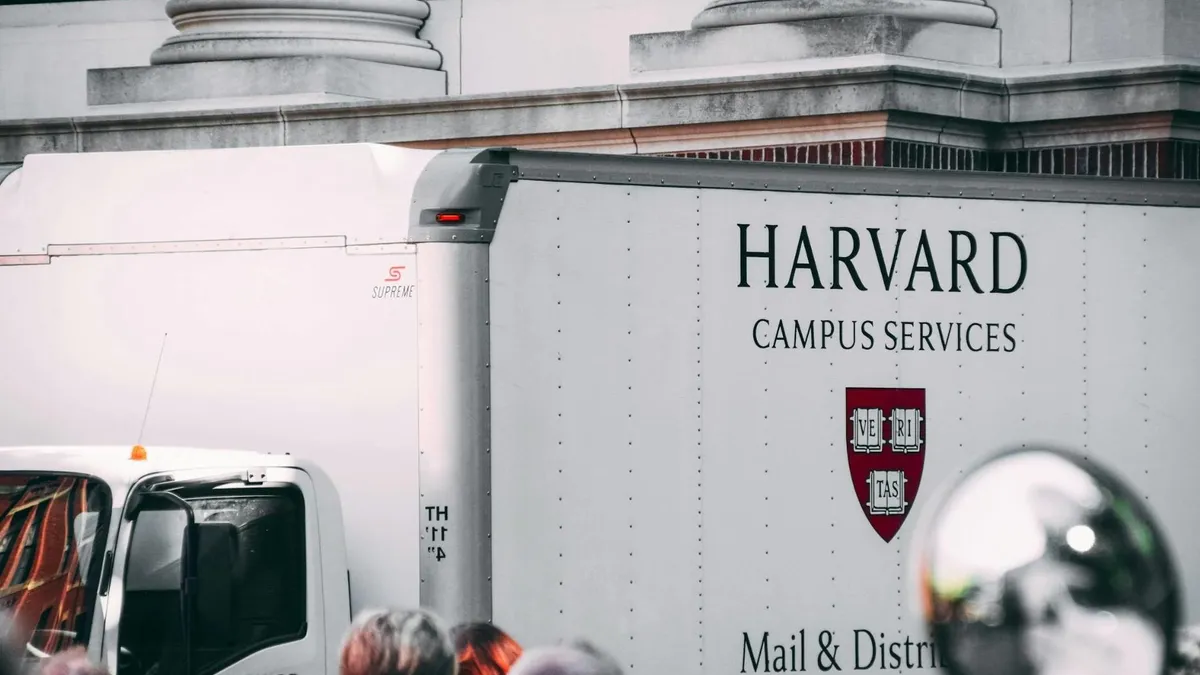 Efectul Trump: cercetătorii părăsesc masiv SUA (sursa: Pexels/Matthis Volquardsen)