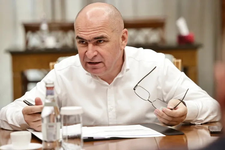 Bolojan sugerează că sunt prea mulți beneficari de indemnizații de handicap Foto: Facebook Guvernul României