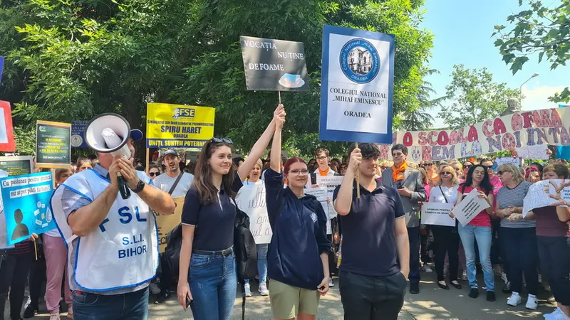 Val de proteste fără precedent ale profesorilor Foto: Bihoreanul