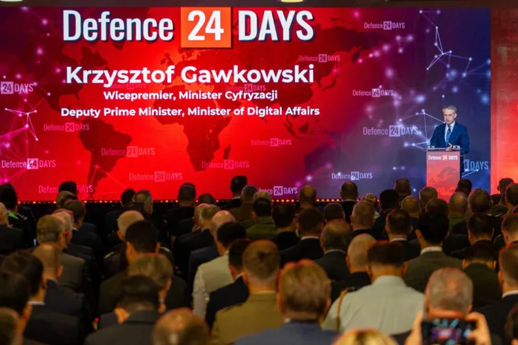 Polonia acuză Rusia: interferență electorală masivă (sursa: X/Krzysztof Gawkowski)