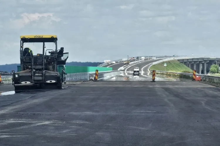 Iunie, deschiderea ultimului lot A0 Sud (sursa: Facebook/Cristian Pistol)