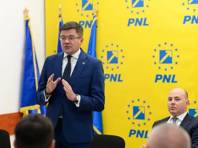 Criza guvernamentală paralizează administrația (sursa: Facebook/Costel Alexe)