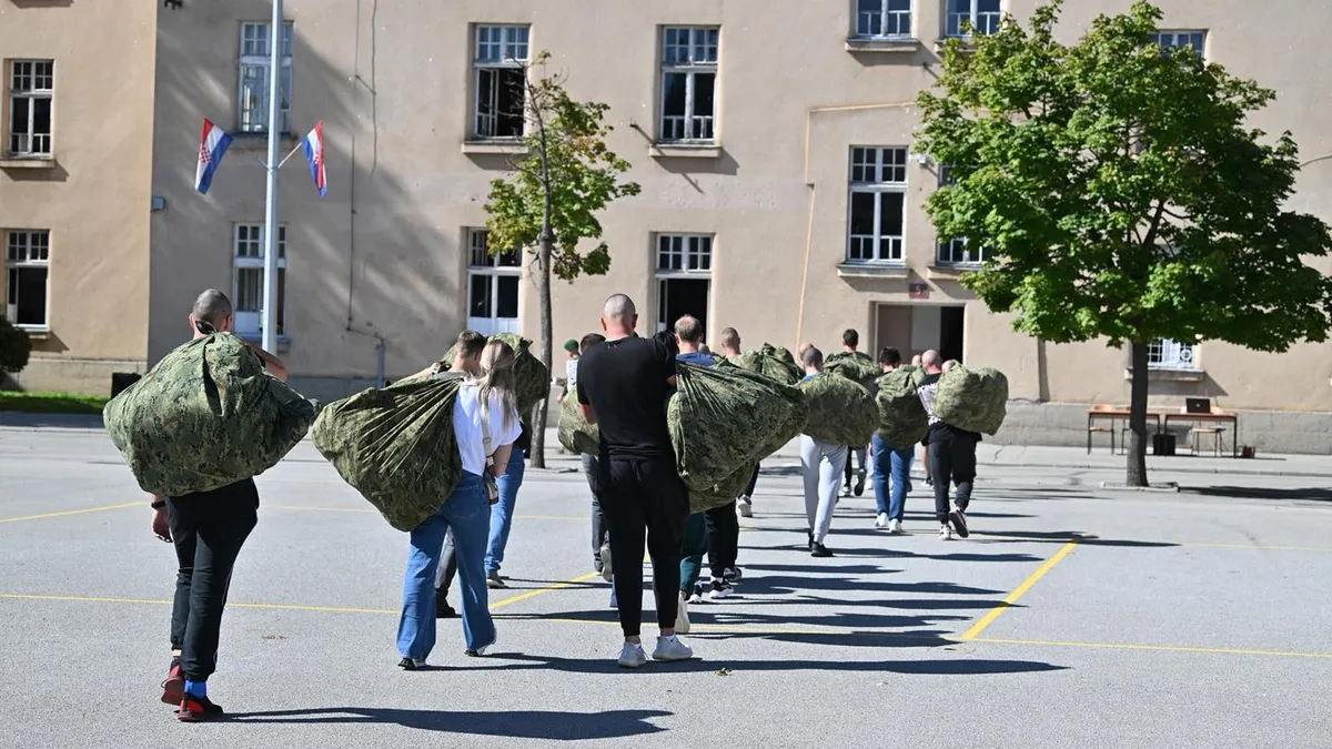 Croaţia restabileşte serviciul militar obligatoriu Foto: Ministarstva obrane Republike Hrvatske