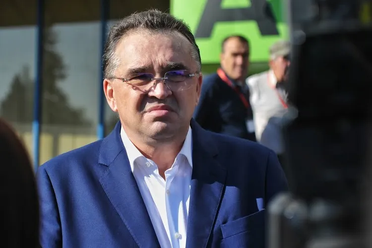 Fratele lui Oprișan, bani pe iarbă (sursa: ziaruldeiasi.ro)