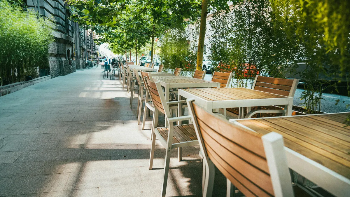 Cod roșu de caniculă în București (sursa: Pexels/Jakub Zerdzicki)