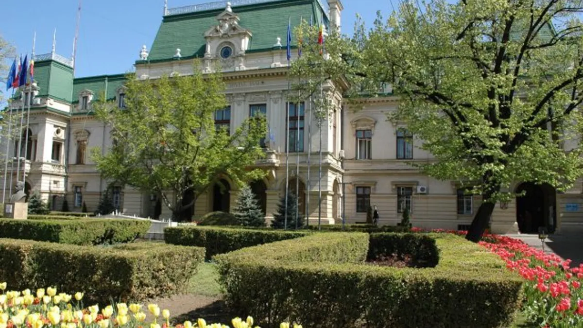 Directorii din Primărie, 5.000 euro lunar (sursa: ziaruldeiasi.ro)