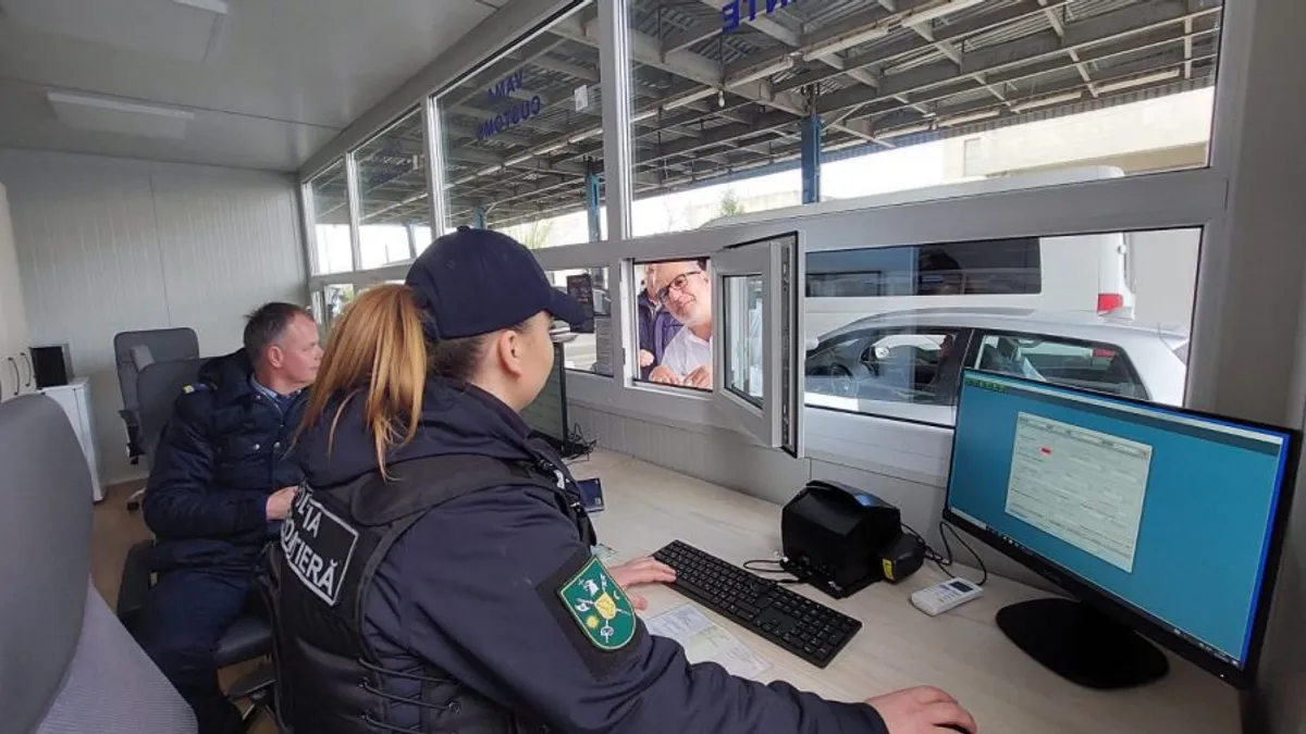 Control unic la punctul de frontieră Leușeni-Albița Foto: Realitatea Moldova