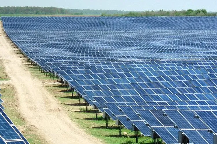 Oradea, finanțare pentru un parc fotovoltaic Foto: Facebook