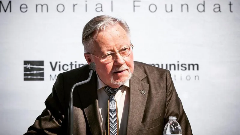 Vytautas Landsbergis îi consideră pe Scholz și Steinmeier complici Foto: Twitter Victims of Communism 