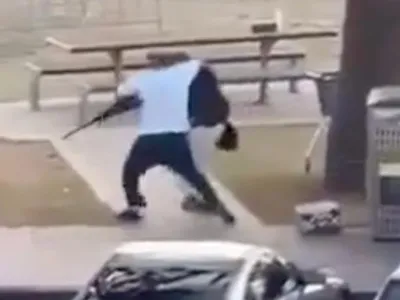 Eroul lăudat, după atacul din Sydney (sursa: jpost.com)