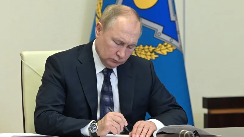 Putin ar declara război Ucrainei la 75 de zile după invazie