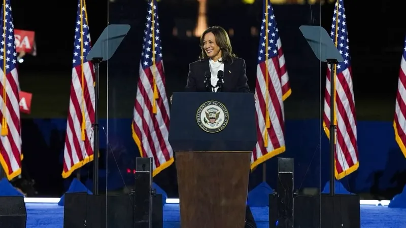 Kamala Harris este preferată de români (sursa: Facebook/Kamala Harris)