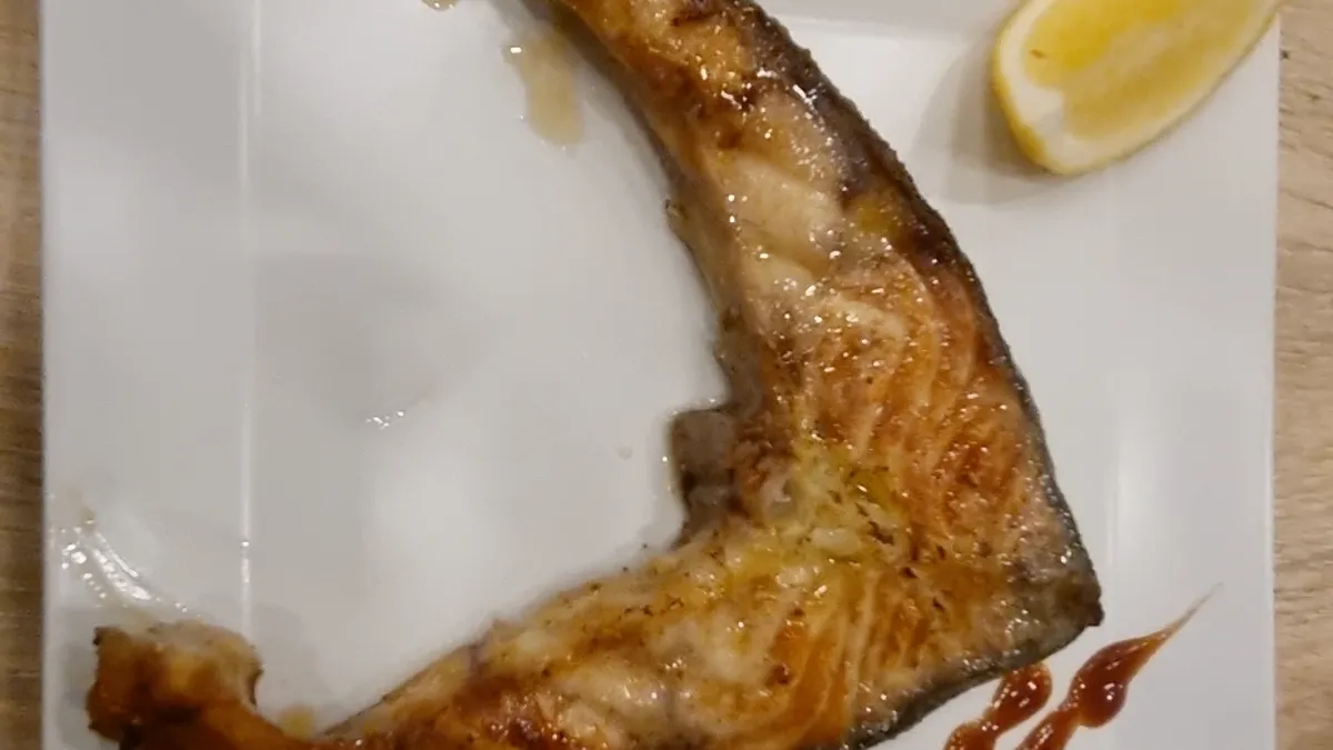 morun salbatic la restaurant