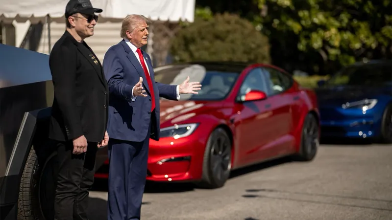 Scrisoare Tesla către președintele Donald Trump (sursa: Facebook/The White House)