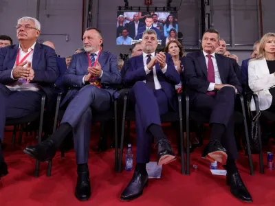 Popularii europeni „denunță” decizia PSD de a nu-l sprijini pe Nicușor Dan Foto: Inquam/Octav Ganea