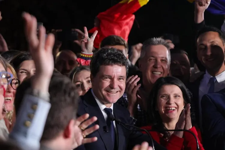 Președintele Nicușor Dan, amenințat cu moartea (sursa: Facebook/Nicușor Dan)