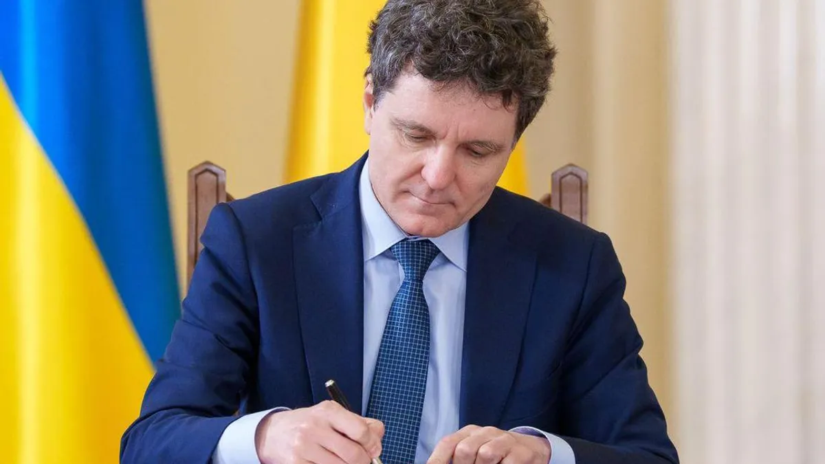 Nicușor Dan contestă legea companiilor de stat (sursa: Facebook/Nicușor Dan)