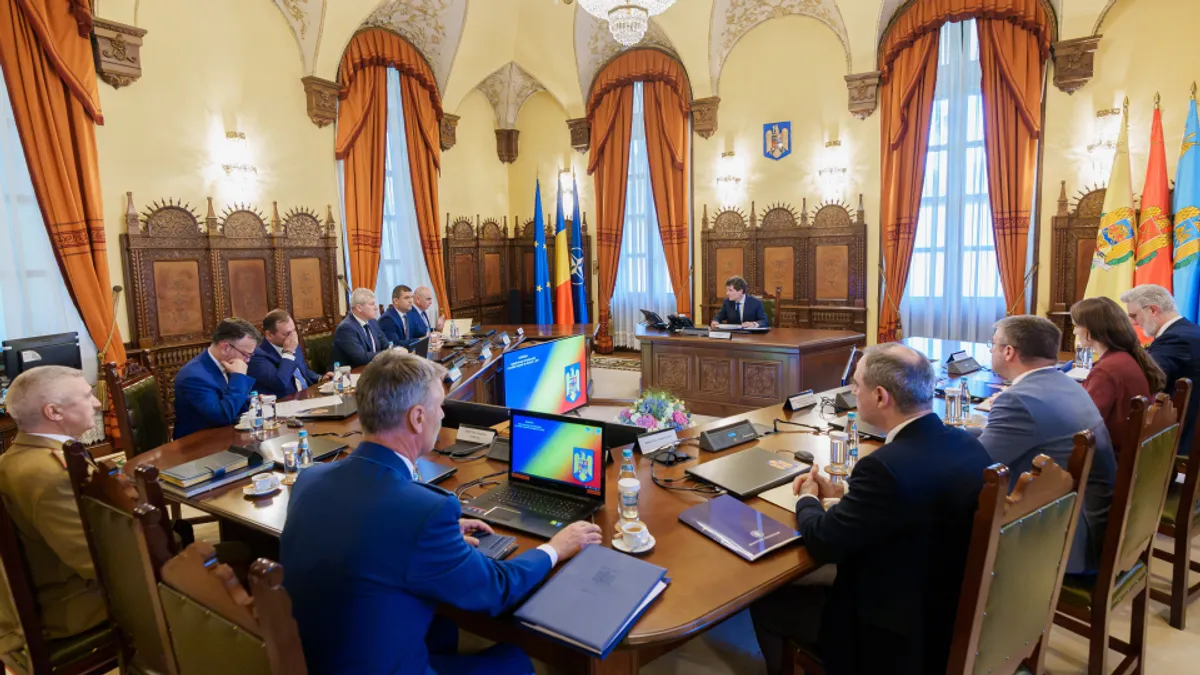 Miza dezastrului de la Cadastru: dacă tranzacţiile cu TVA de 9% nu pot fi semnate până la 1 august, cumpărătorii pierd mii de euro – poza 1