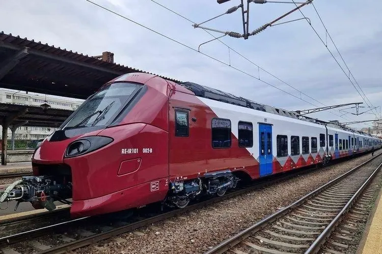 Tren nou, după 20 de ani (sursa: Facebook/ARF - Autoritatea pentru Reformă Feroviară)