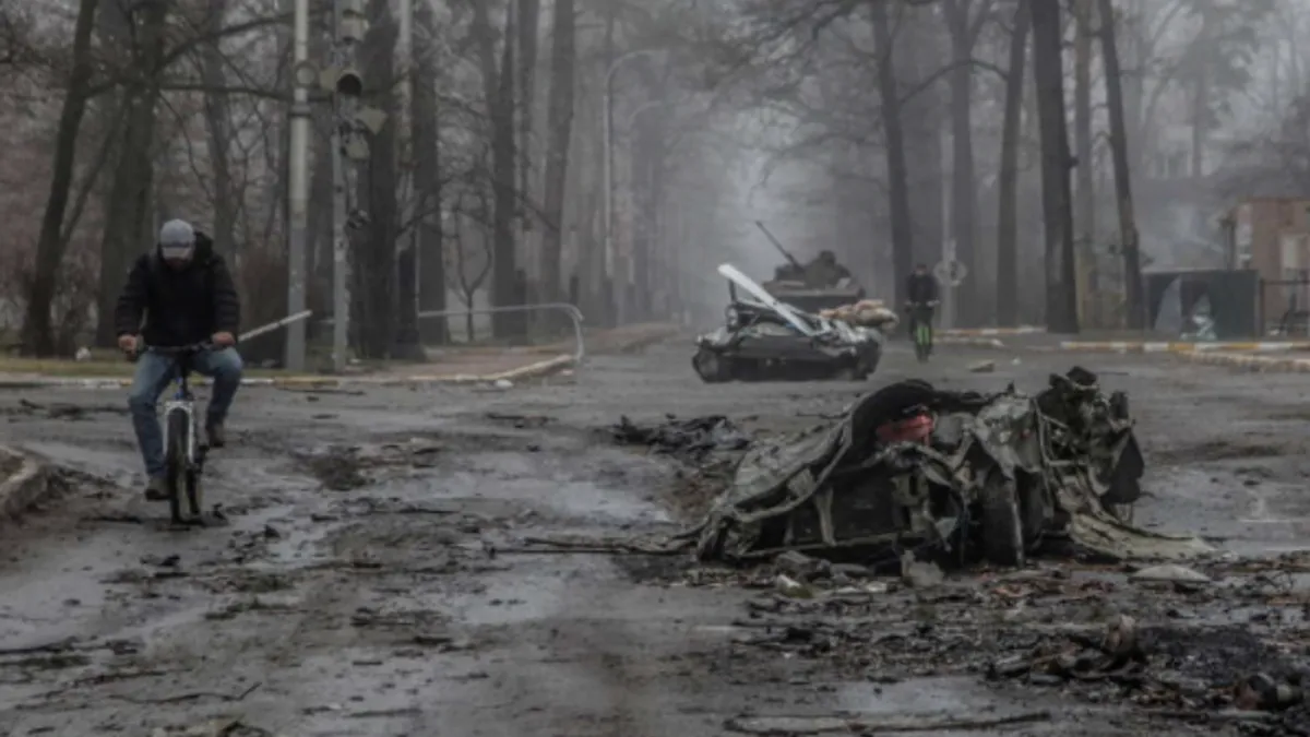 Gropi comune, cadavre minate pe străzi (sursa: Agerpres)