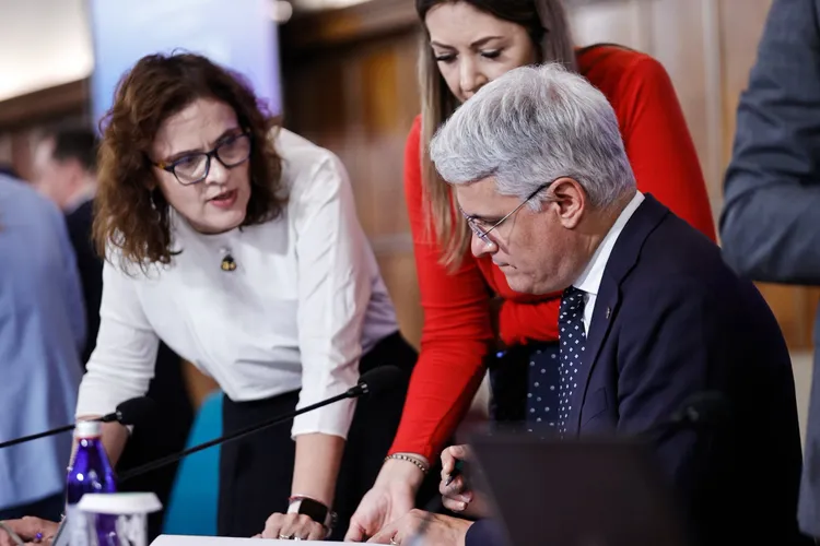 Rezultate neobișnuit de bune la absorbția Fondurilor de coeziune 2021-2027: locul II în UE, după Polonia