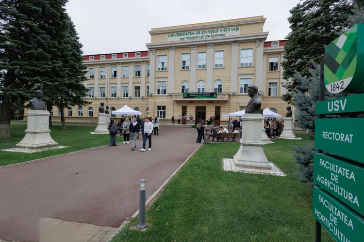 Profesor universitar, acuzat de glume deocheate și abuzuri (sursa: Facebook/Universitatea de Ştiinţele Vieții „Ion Ionescu de la Brad” Iaşi )