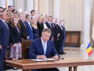 Reducerea cheltuielilor publice cu 10%, promulgată (sursa: Facebook/Klaus Iohannis)