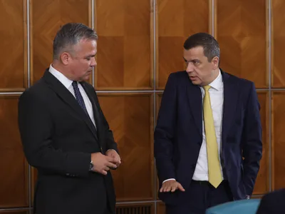 Grindeanu pare că îl abandonează pe Veștea, după ce acesta nu a reușit să convingă UDMR-ul, iar PNL pare că rămâne unit în opoziție Foto: Inquam/George Calin