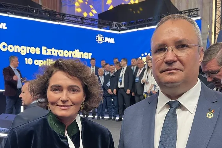 Scântei (CCR), bani publici ca notar (sursa: Facebook/Laura-Iuliana Scântei)