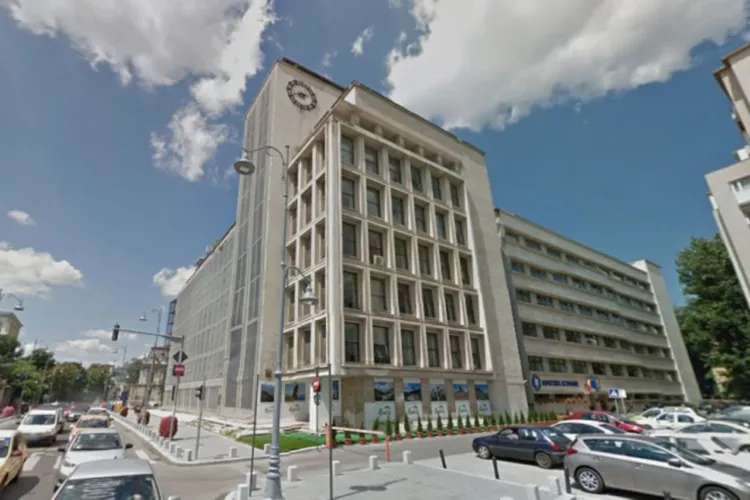 Clădire de 1.500 mp a ministerului Economiei, închiriată la zeci de firme pe zero lei