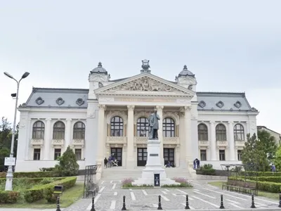 Fără parcare subterană la Teatrul Național (sursa: ziaruldeiasi.ro)