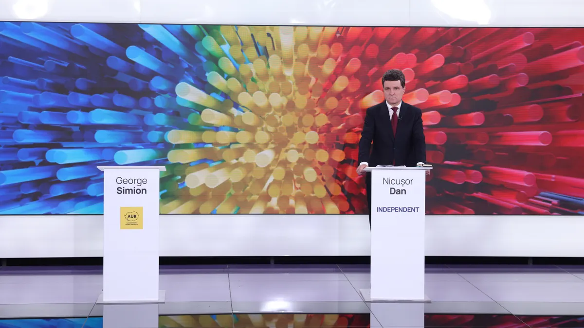 Euforia post-victoria lui Nicușor Dan: bursa, la un maxim istoric Foto: Inquam/George Calin