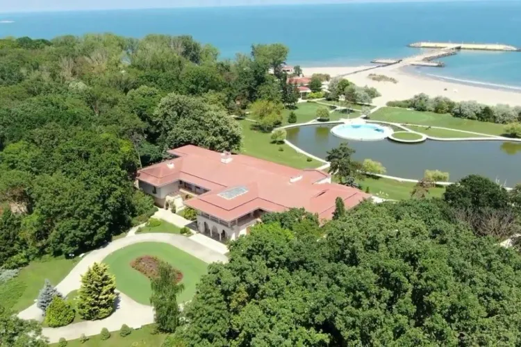 Suma uriașă pe care regia protocolului de stat o cheltuie pe vilele și întreținerea demnitarilor Foto: Facebook