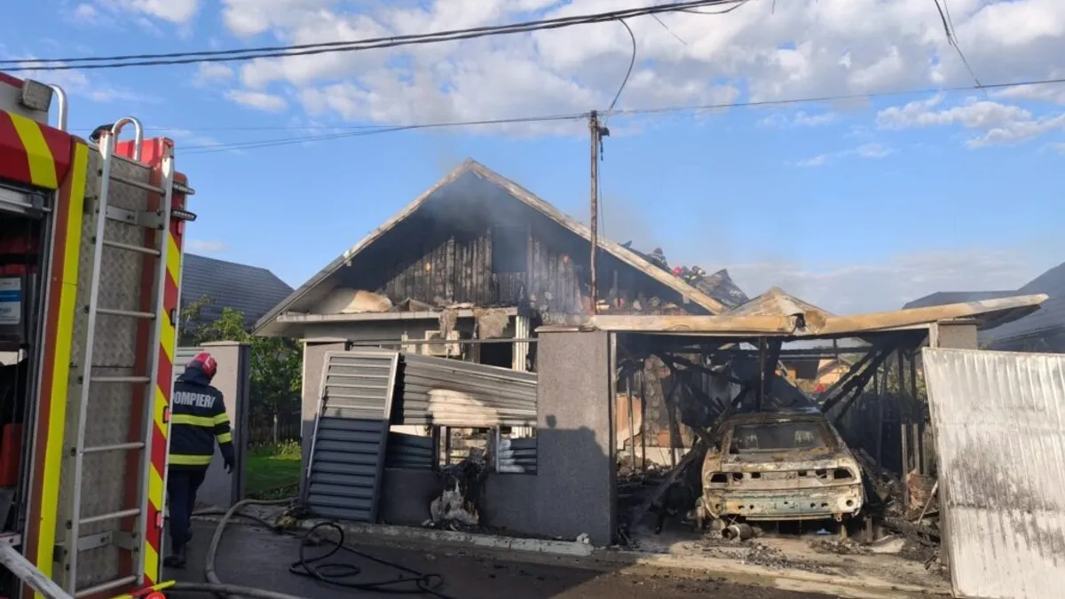 Cum poate lua foc un autoturism (sursa: ziaruldeiasi.ro)