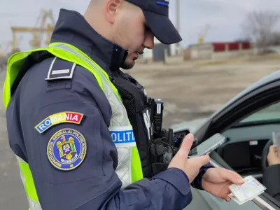 Șofer condamnat, așteptat la Penitenciarul Copou (sursa: Facebook/Poliția Română)