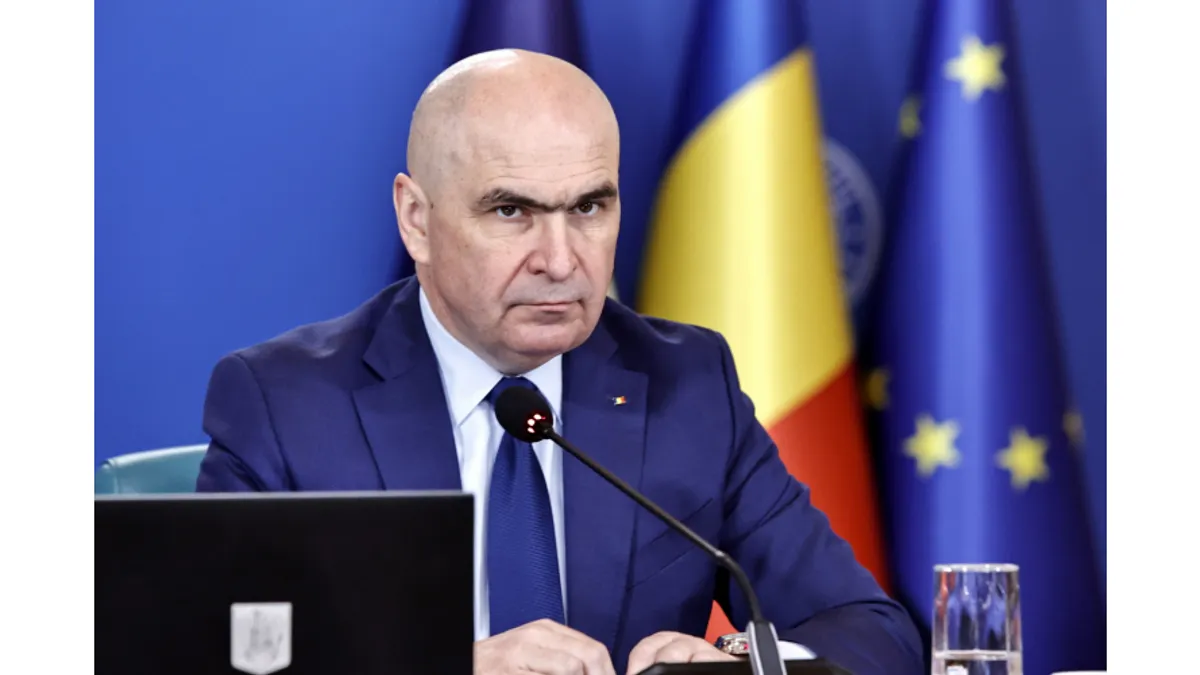 Bolojan amână asumarea răspunderii pe tăierile din administrație fiindcă PSD vrea să-l dea jos Foto: Guvernul României