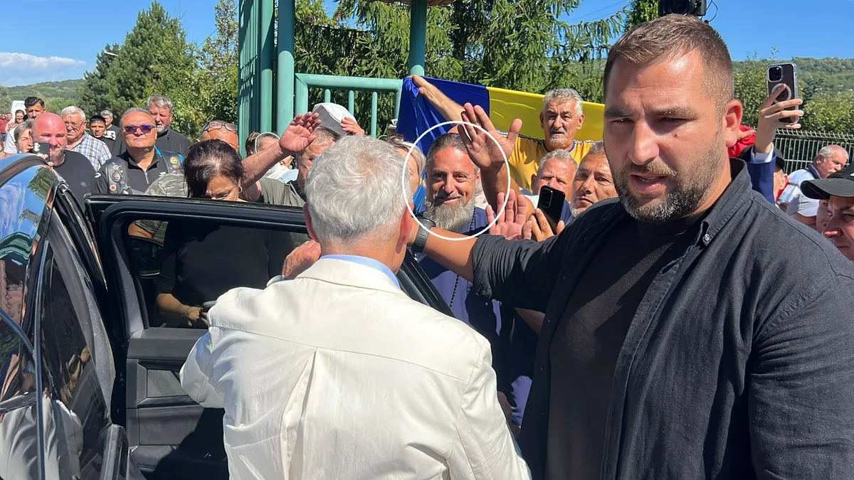 Călin Georgescu la Mănăstirea Dobrovăț