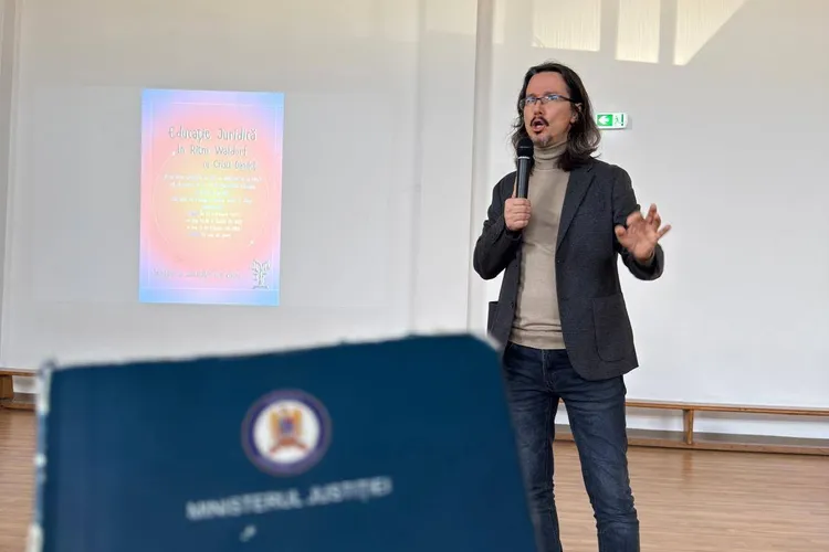 Cristi Danilet crede că CCR ar trebui sesizat după aparițoia listelor negre ale CSM Foto: Facebook