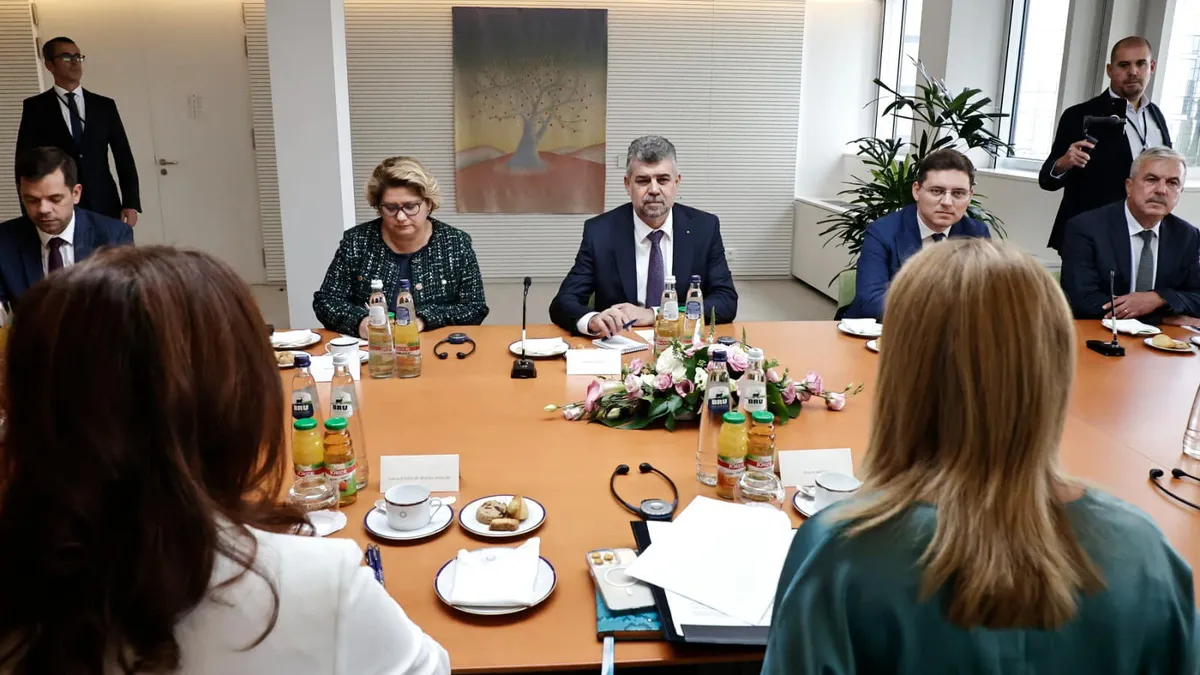 Ciolacu învelește nimicul în staniolul TVA (sursa: Facebook/Marcel Ciolacu)