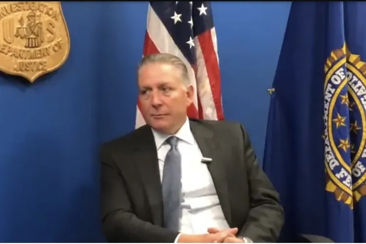 Fost agent FBI, Charles McGonigal, arestat pentru șpagă de la oligarhul rus Deripaska Foto: Captură video