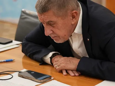 Rețelele sociale, Cehia dezbate interzicerea accesului copiilor (sursa: Facebook/Andrej Babiš)