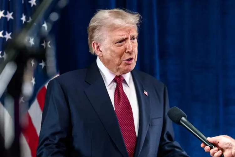 Trump va da BBC în judecată (sursa: Facebook/The White House)