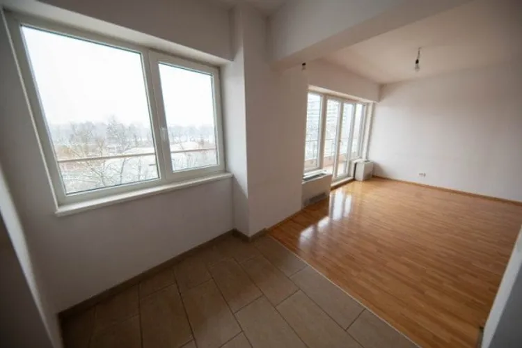 Ai vizionat imobil prin agenție, plătești (sursa: ziaruldeiasi.ro)